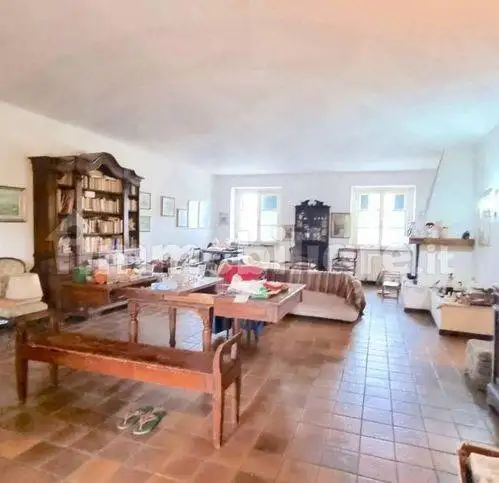 Rustico - Casale in vendita a San Giuliano Terme