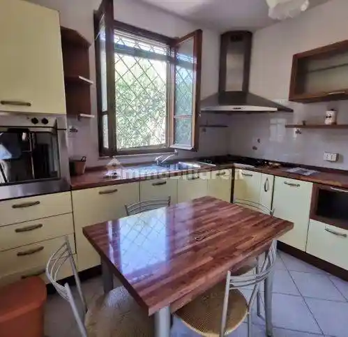 Villa unifamiliare Strada Statale 12, San Giuliano Terme Paese, San Giuliano Terme - foto 2