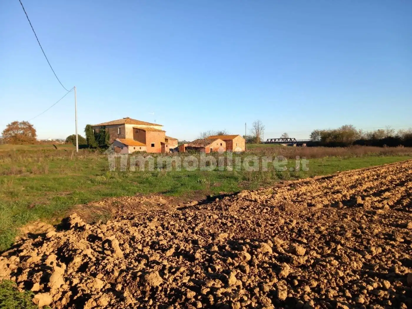 Rustico - Casale in vendita a Foiano della Chiana