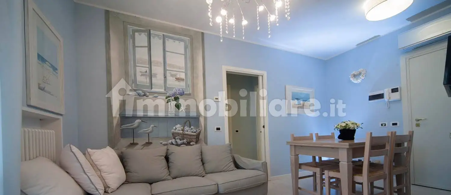 Trilocale viale Giosuè Carducci, Centro, Riccione - foto 2