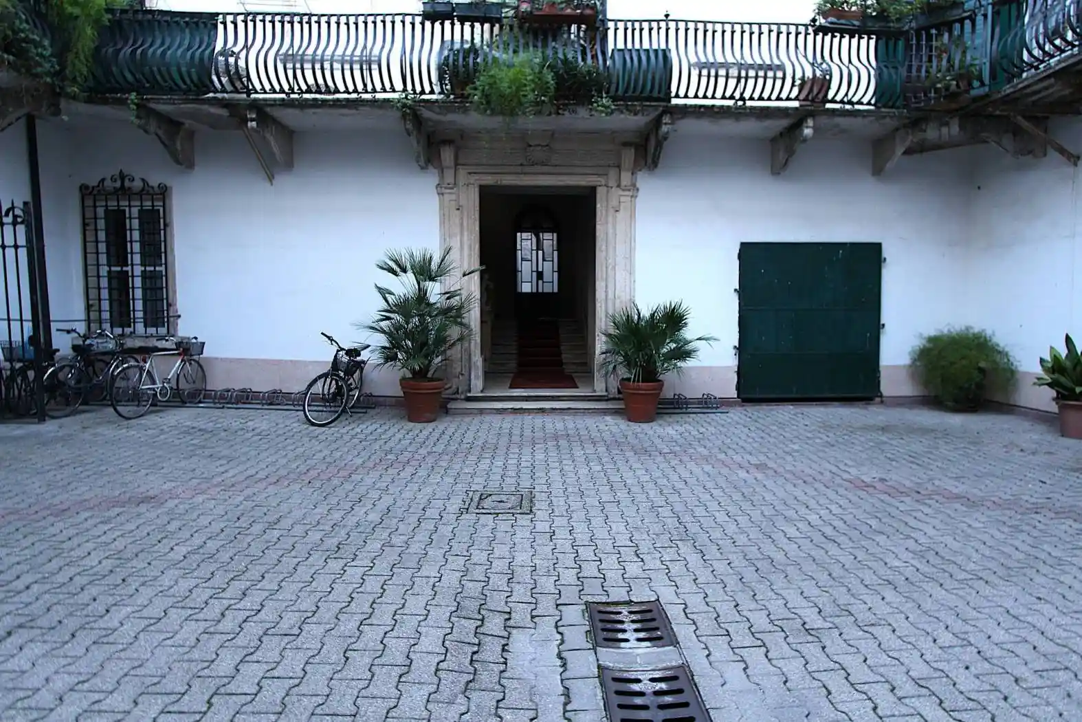 Appartamento ottimo stato, su più livelli, Veronetta, Verona - foto 3