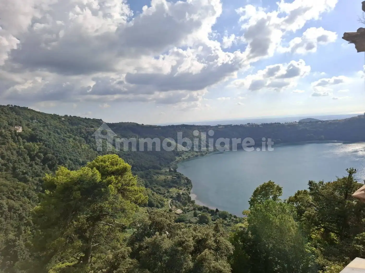 Appartamento in affitto a Nemi