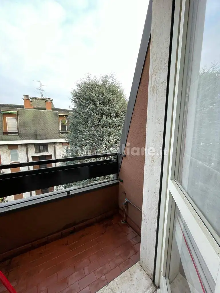 Monolocale via Ugo Foscolo 24, Centro, Cernusco sul Naviglio - foto 2