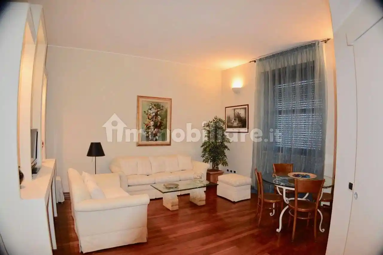 Bilocale via Panfilo Castaldi 8, Repubblica, Milano - foto 4