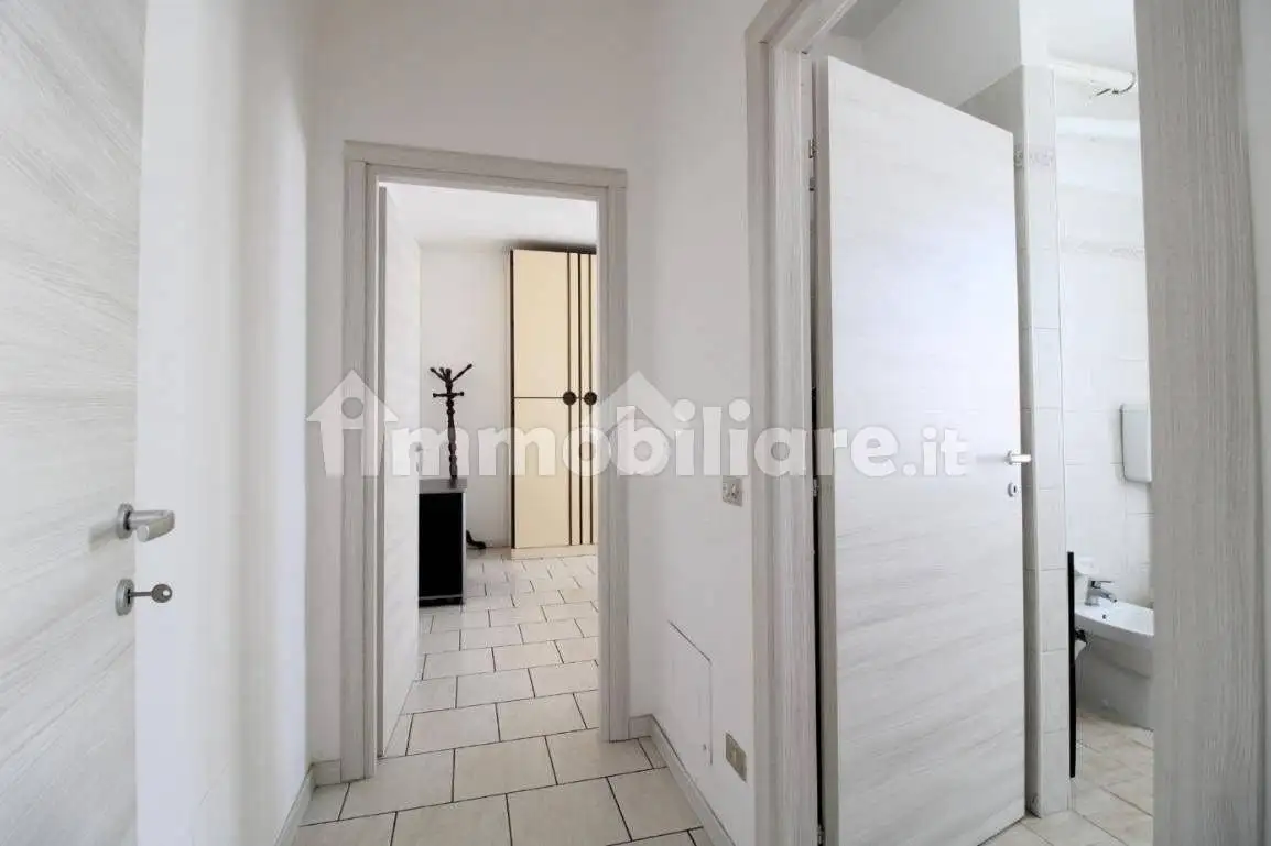 Bilocale via della Costituzione 9, Centro, Cavezzo - foto 2