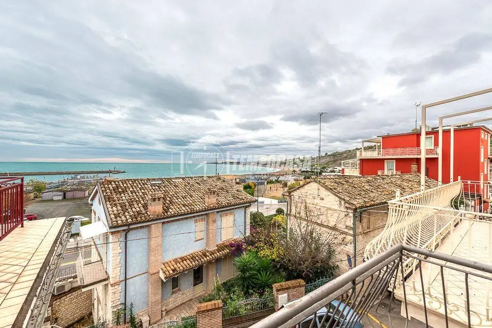 Terratetto unifamiliare 160 m², buono stato, Numana Paese, Numana - foto 2