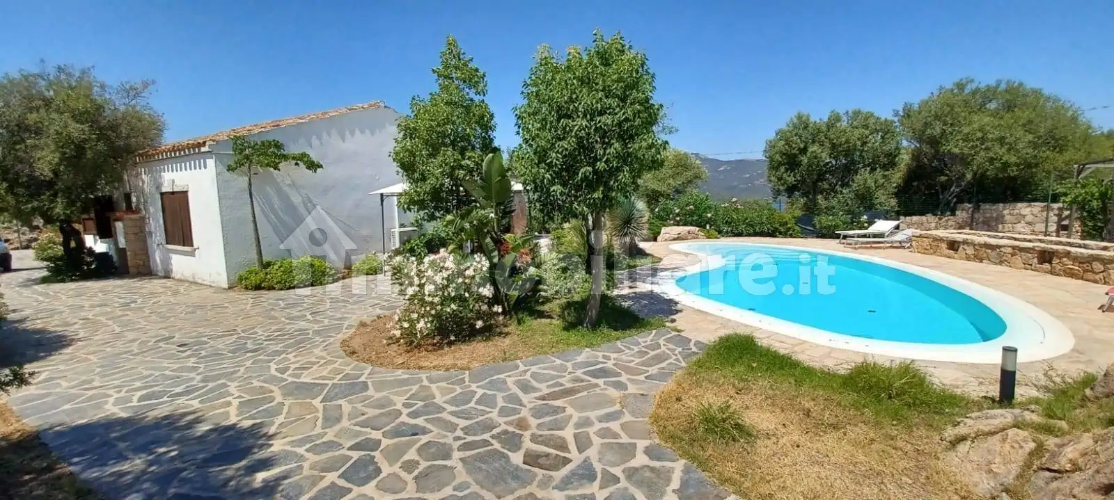 Villa in vendita a Olbia