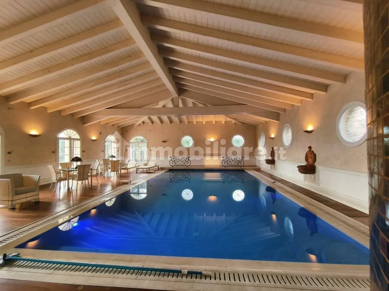 Villa unifamiliare via Benato Vittorio, Centro, Badia Polesine - foto 2