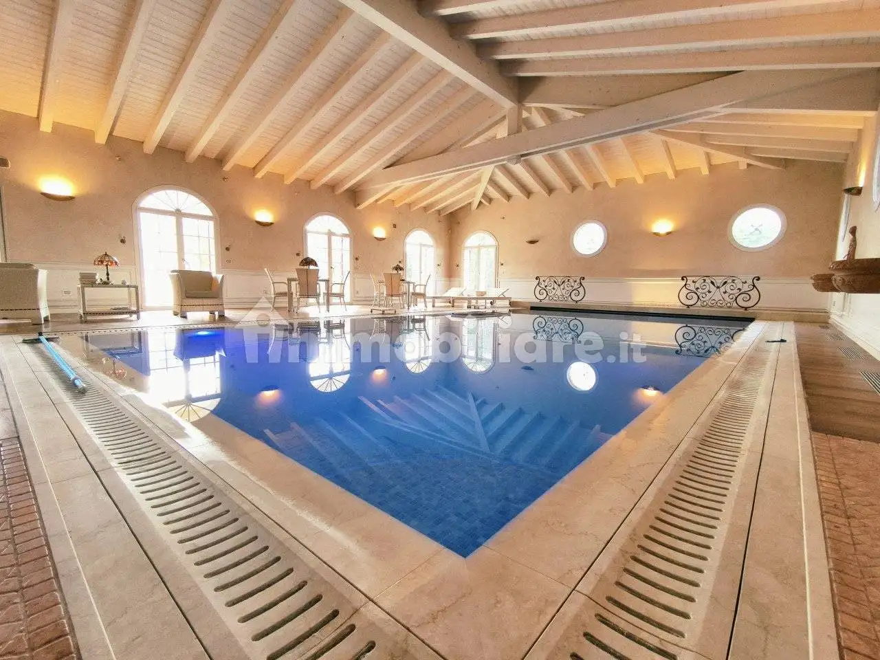 Villa unifamiliare via Benato Vittorio, Centro, Badia Polesine - foto 3