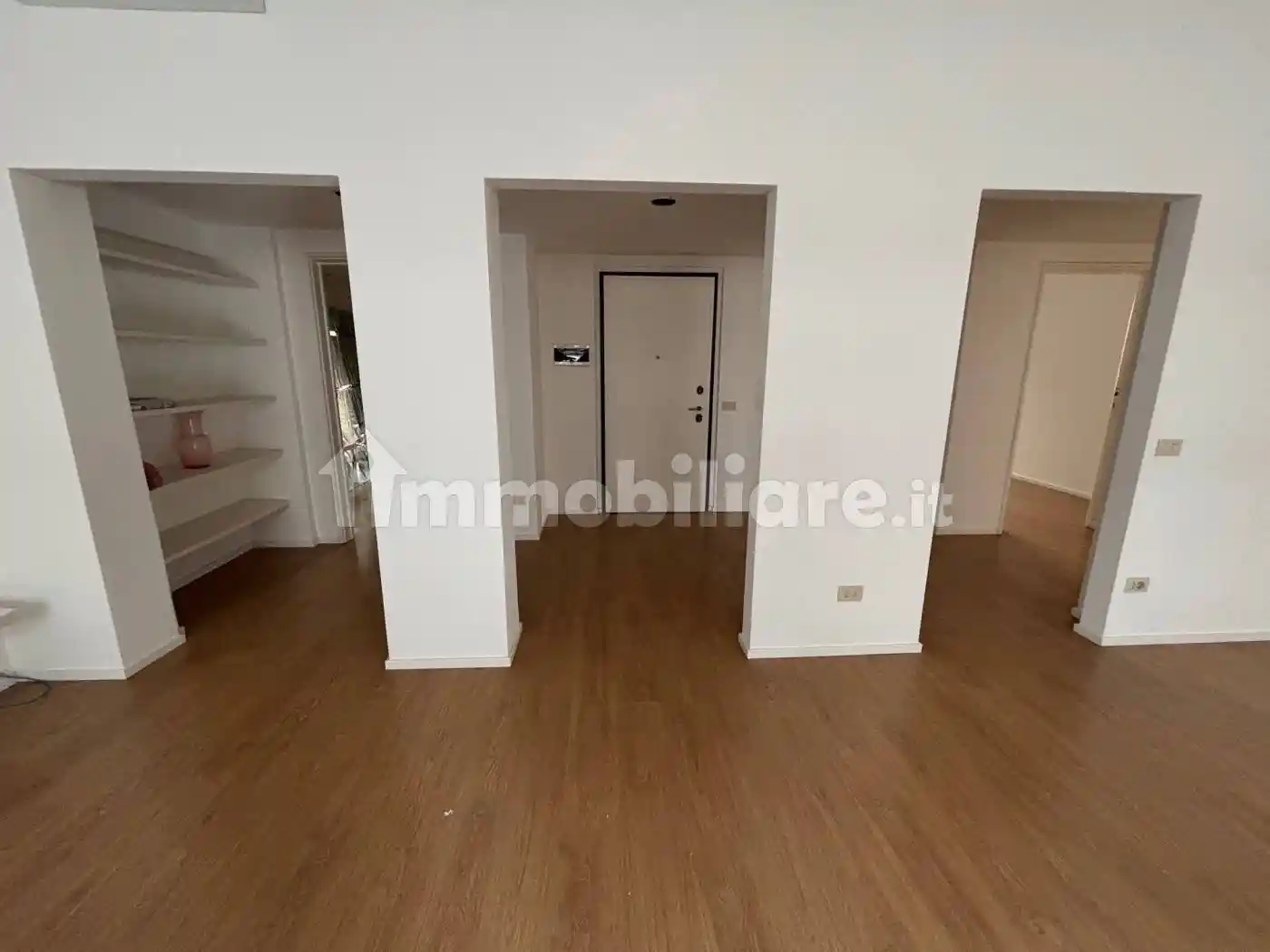 Quadrilocale via Ugo Iginio Tarchetti 3, Porta Nuova, Milano - foto 4