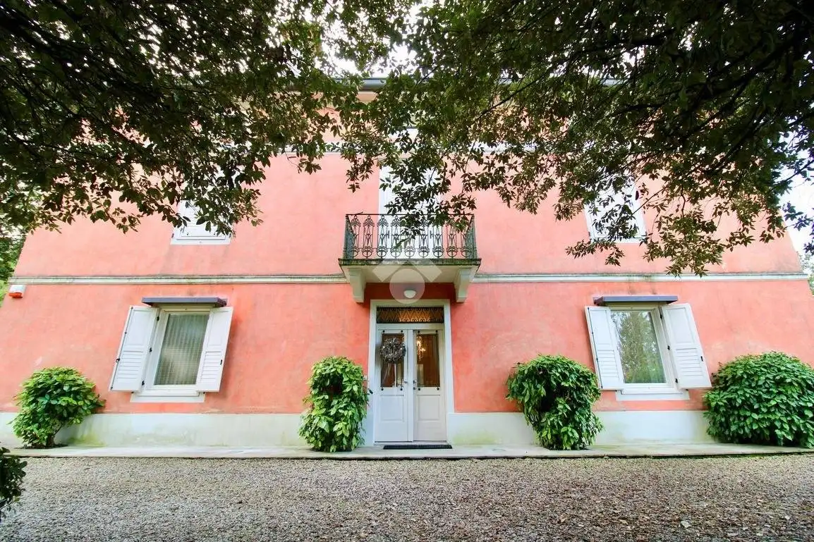 Villa in vendita a Visco