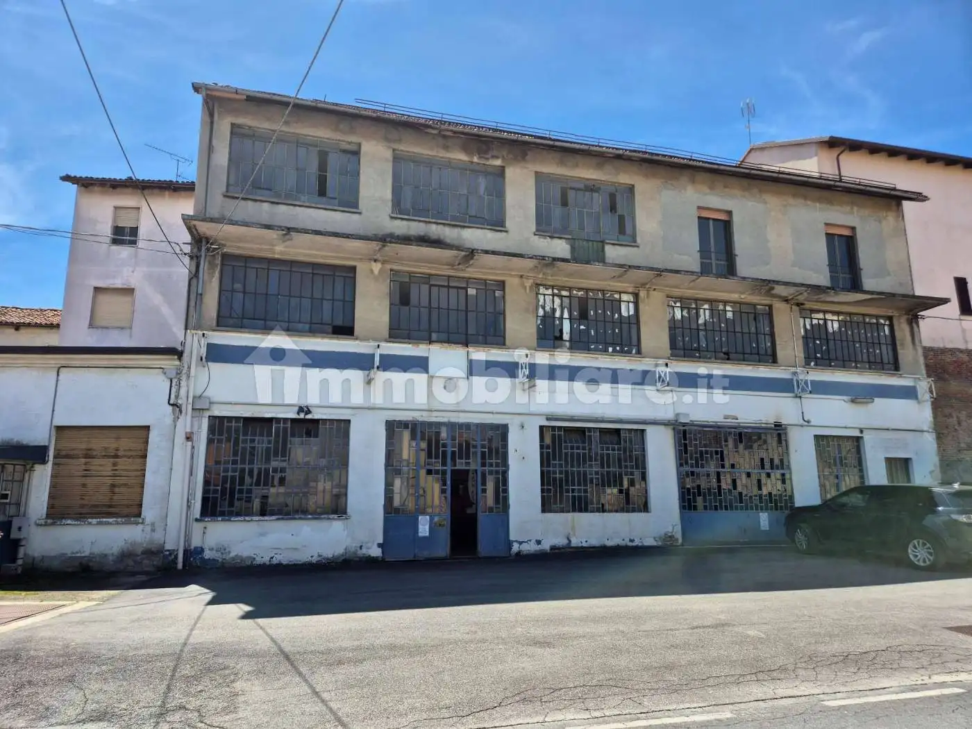 Palazzo - Edificio in vendita a Montechiaro d'Asti