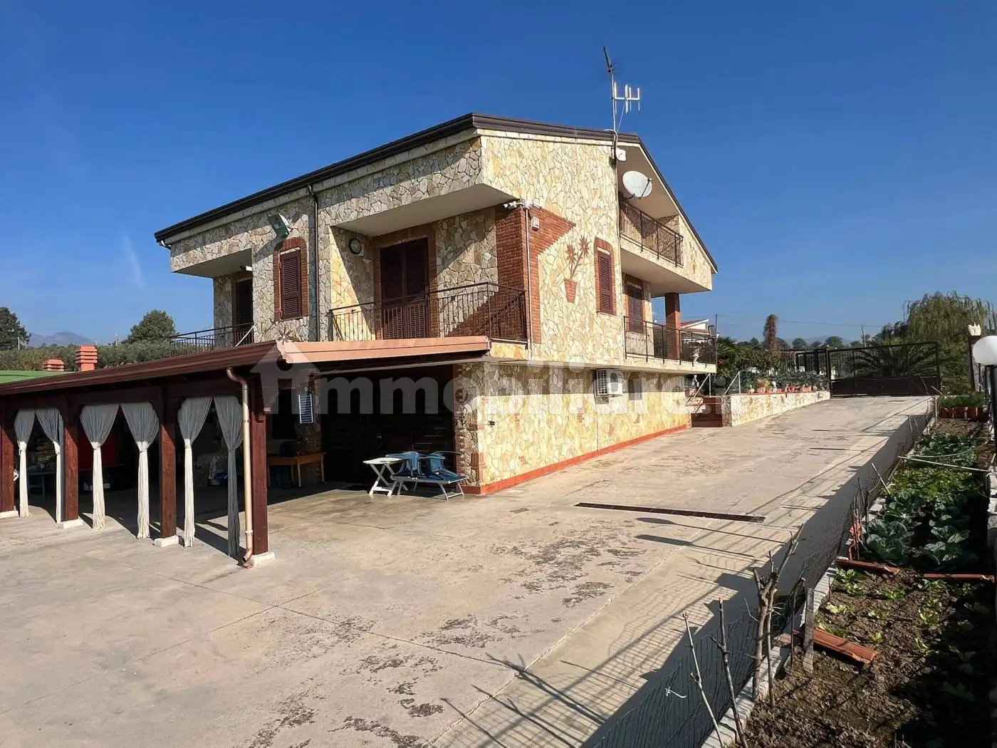 Villa unifamiliare, ottimo stato, 650 m², Castelvenere - foto 3
