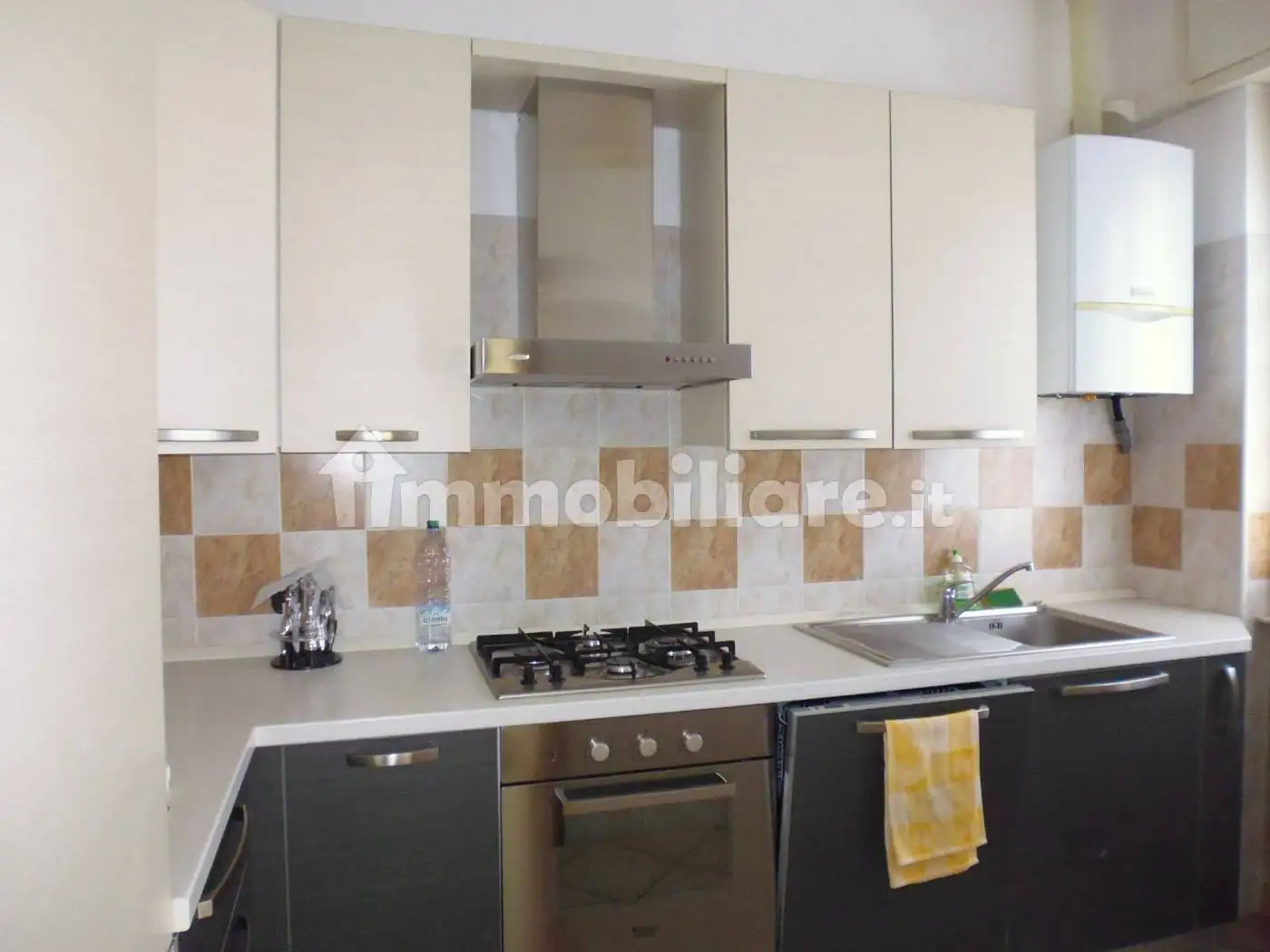 Appartamento in affitto a Lomazzo