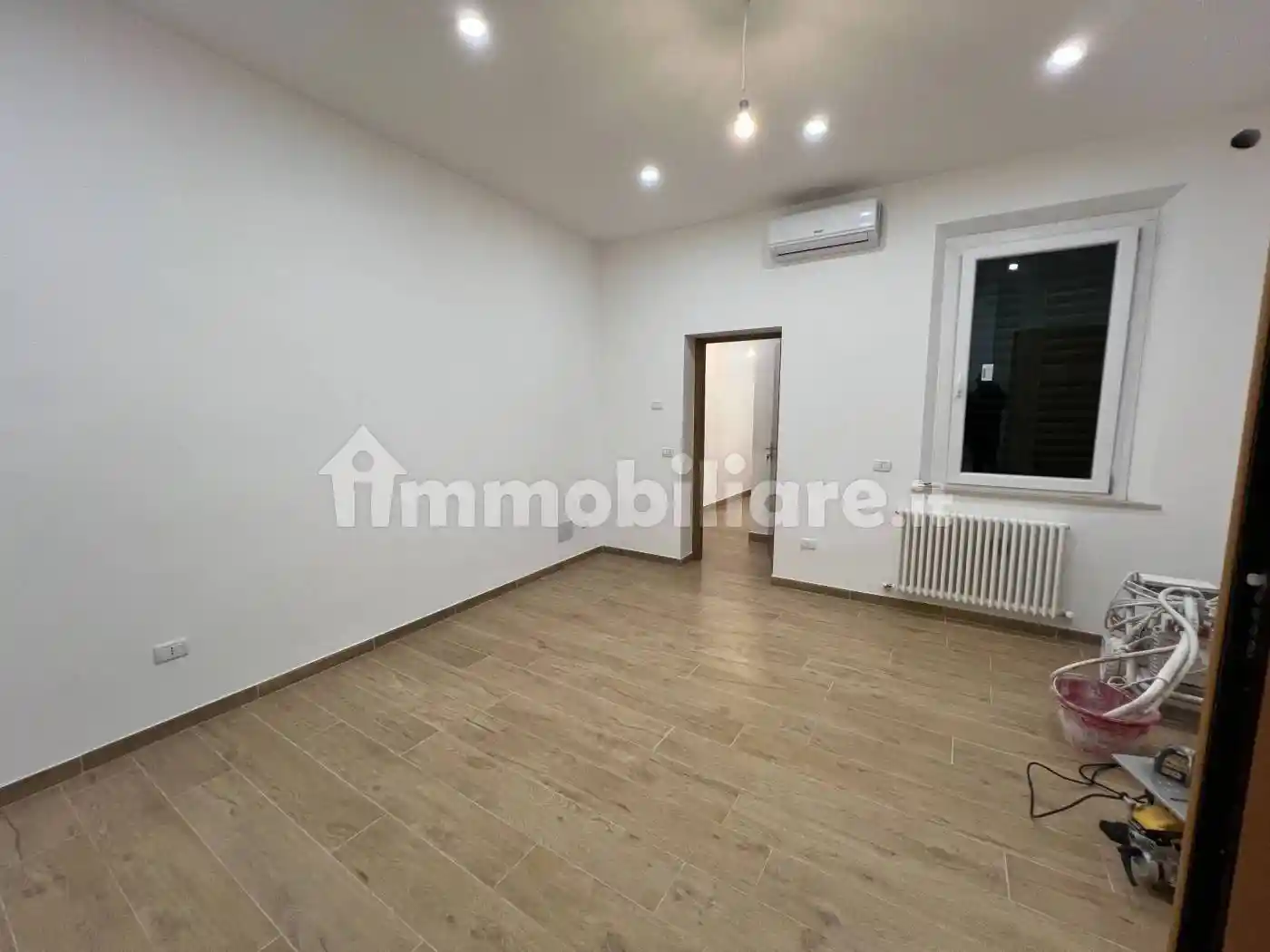 Quadrilocale ottimo stato, primo piano, Viale della Vittoria, Jesi - foto 2