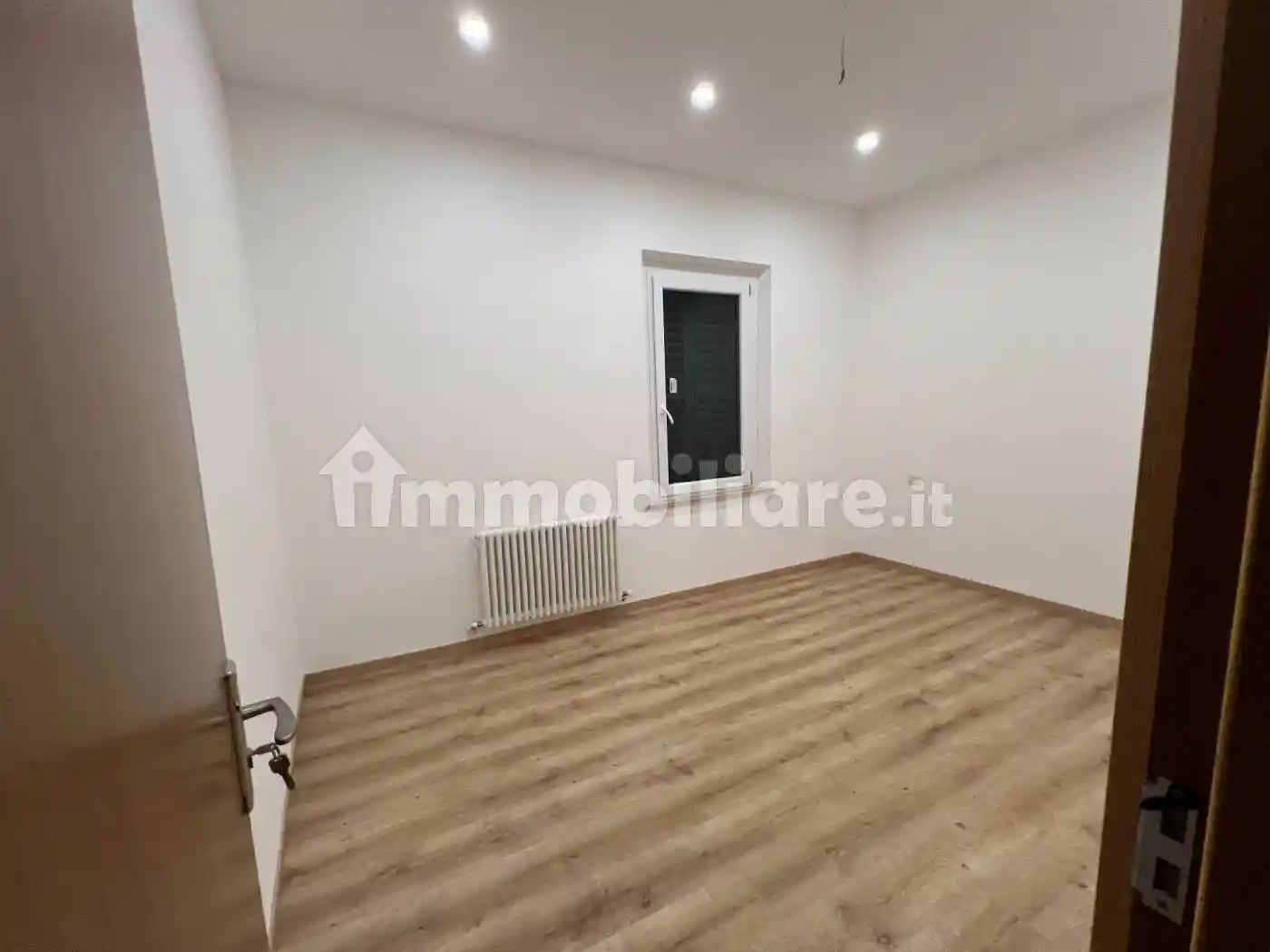 Quadrilocale ottimo stato, primo piano, Viale della Vittoria, Jesi - foto 4