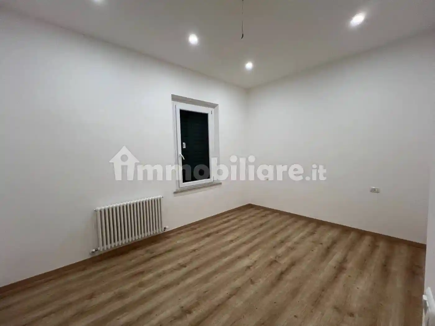 Quadrilocale ottimo stato, primo piano, Viale della Vittoria, Jesi - foto 5