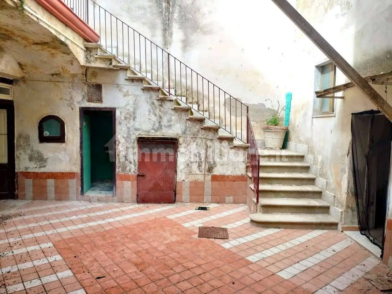 Terratetto unifamiliare 226 m², buono stato, Arienzo - foto 4