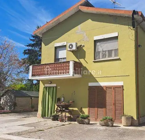 Villa in vendita a Pegognaga