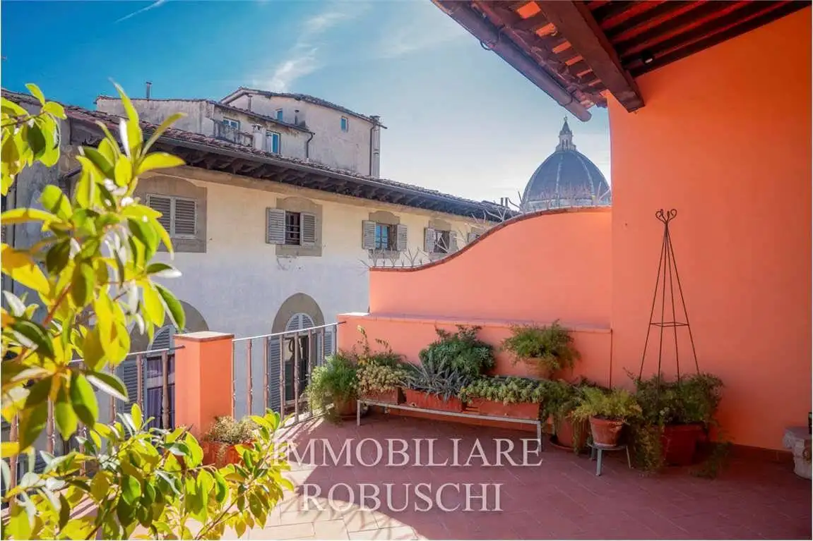 Appartamento in vendita a Firenze