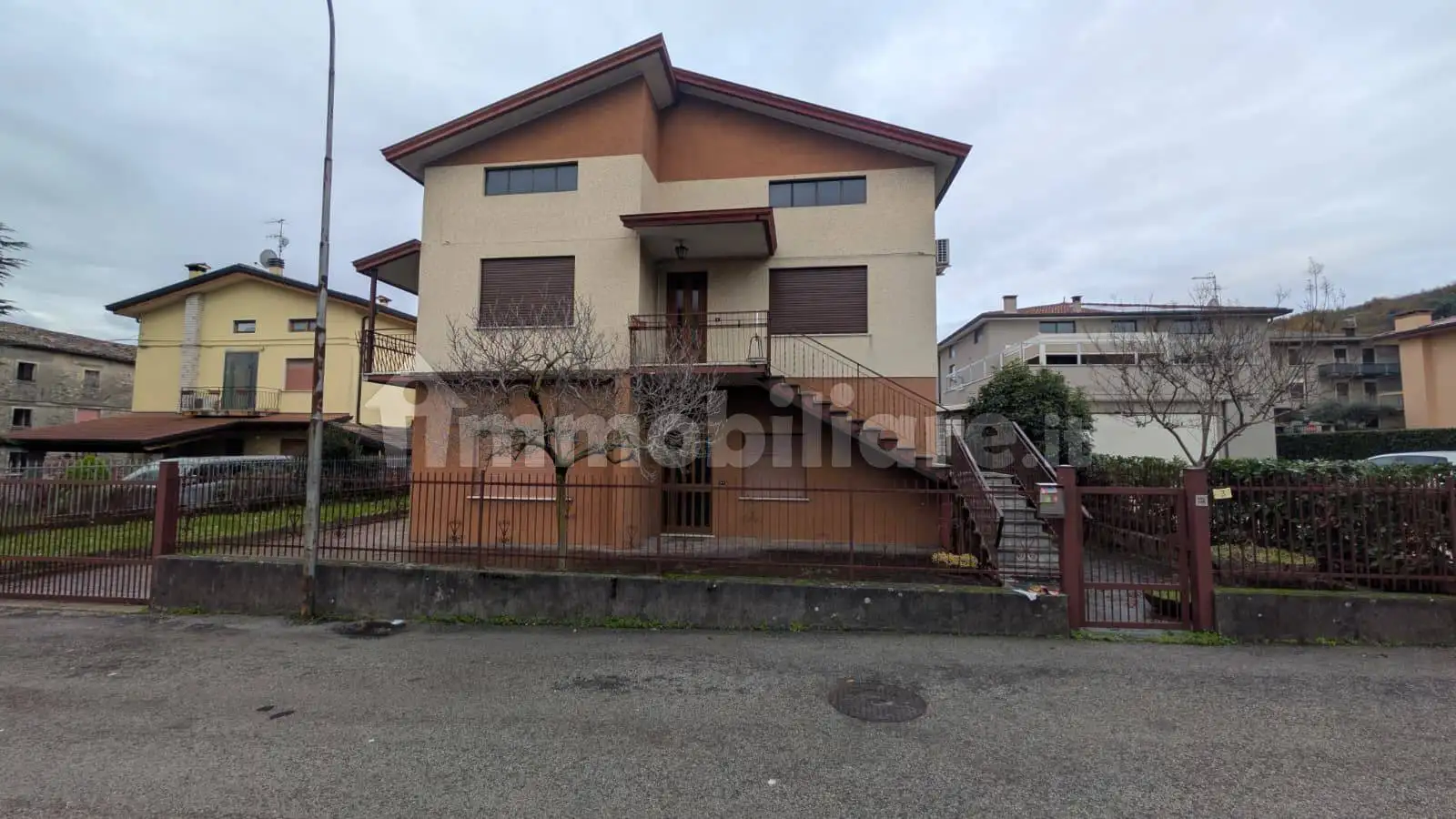 Villa in vendita a Trissino