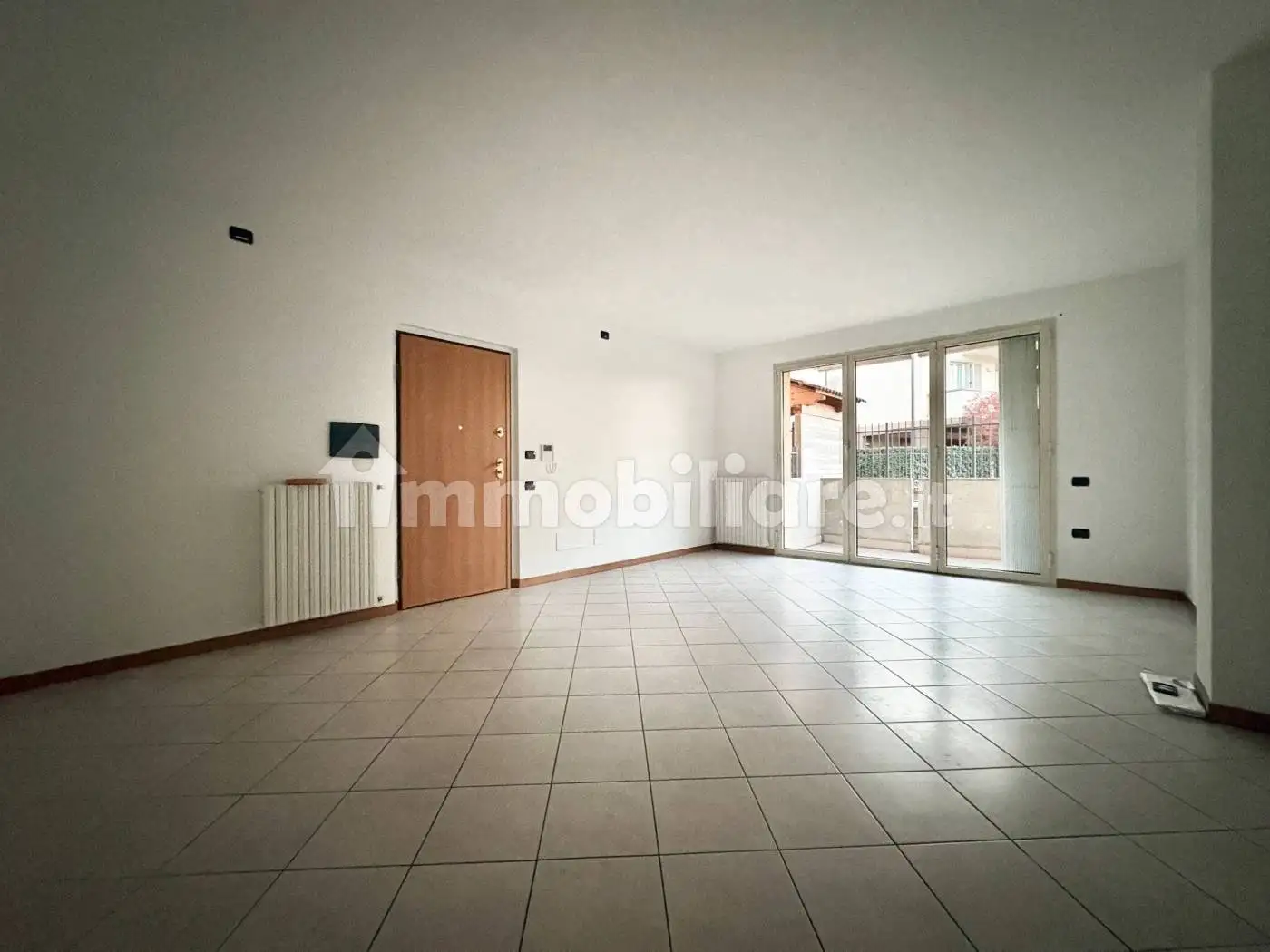 Bilocale via G. Ambrosoli 12, Centro, Cernusco sul Naviglio - foto 2