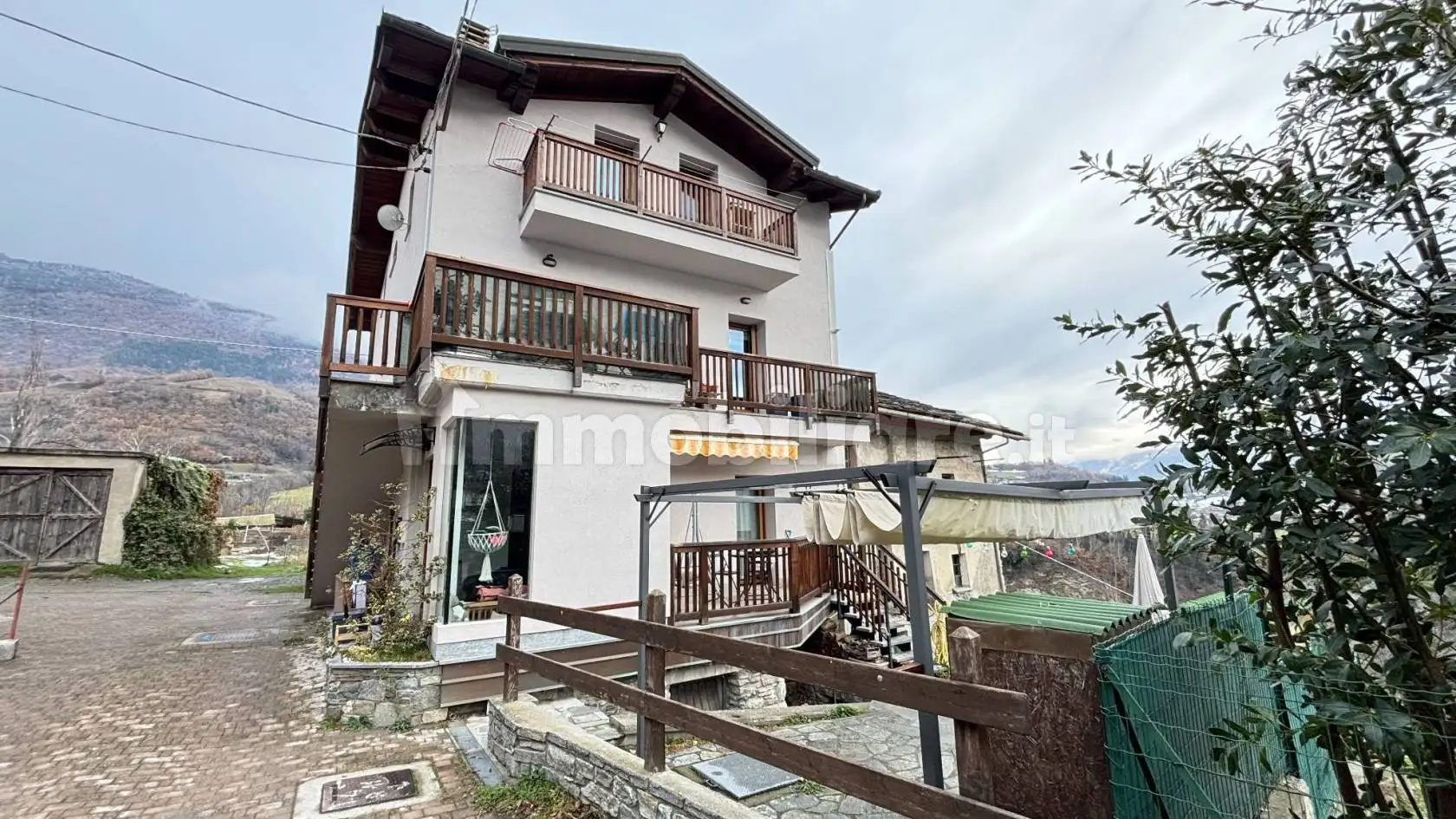 Villa in vendita a Aosta