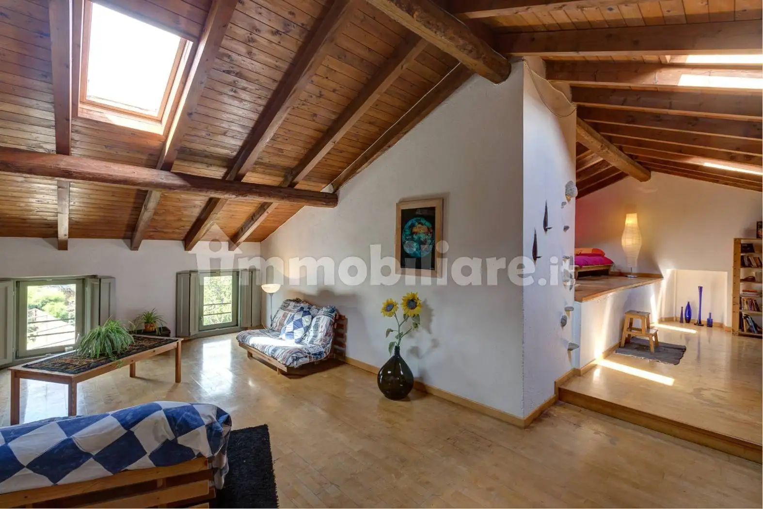 Casa indipendente in vendita a Carezzano