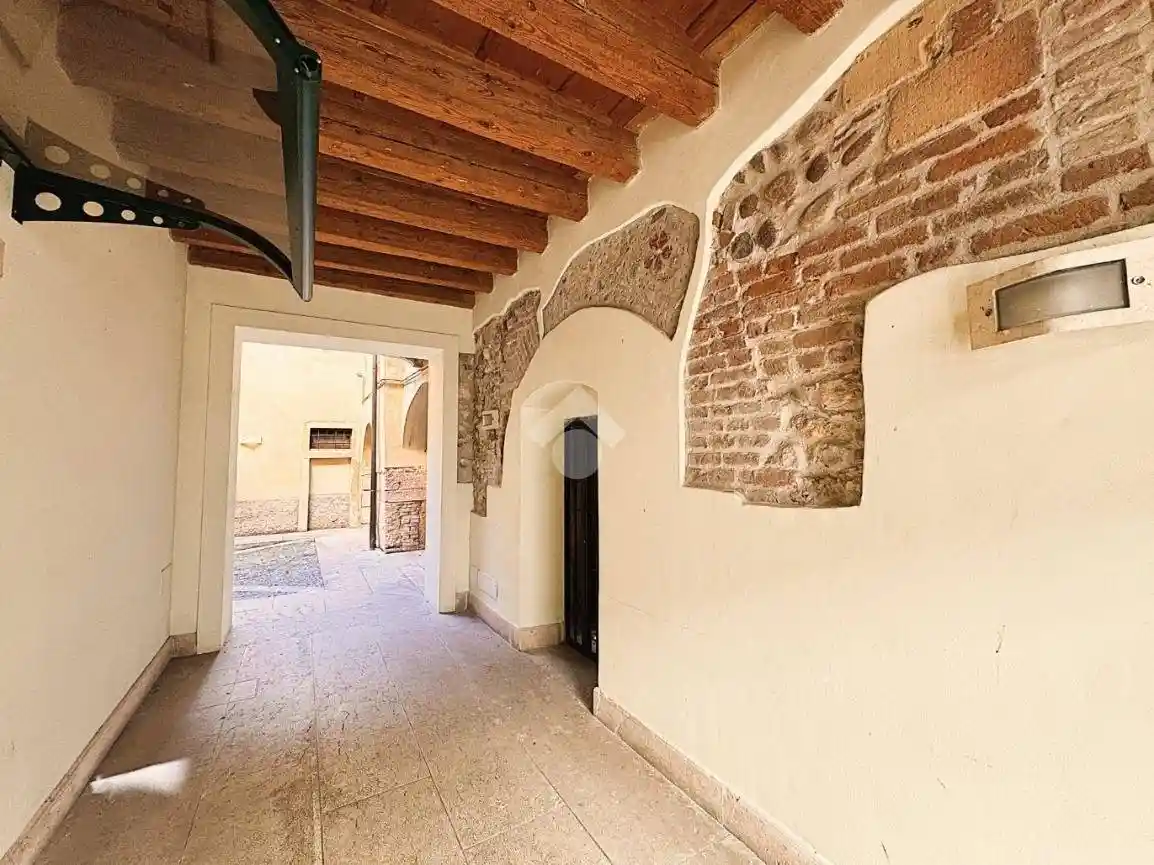 Bilocale via mazza 2, Veronetta, Verona - foto 5