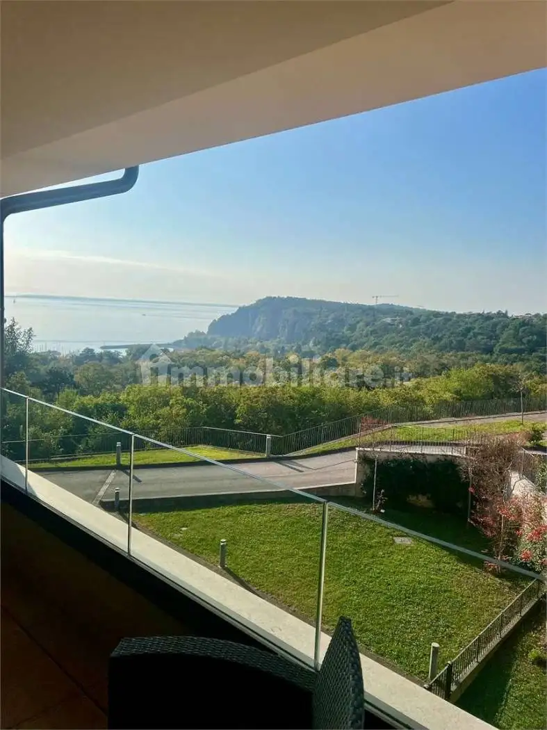 Appartamento in affitto a Duino-Aurisina