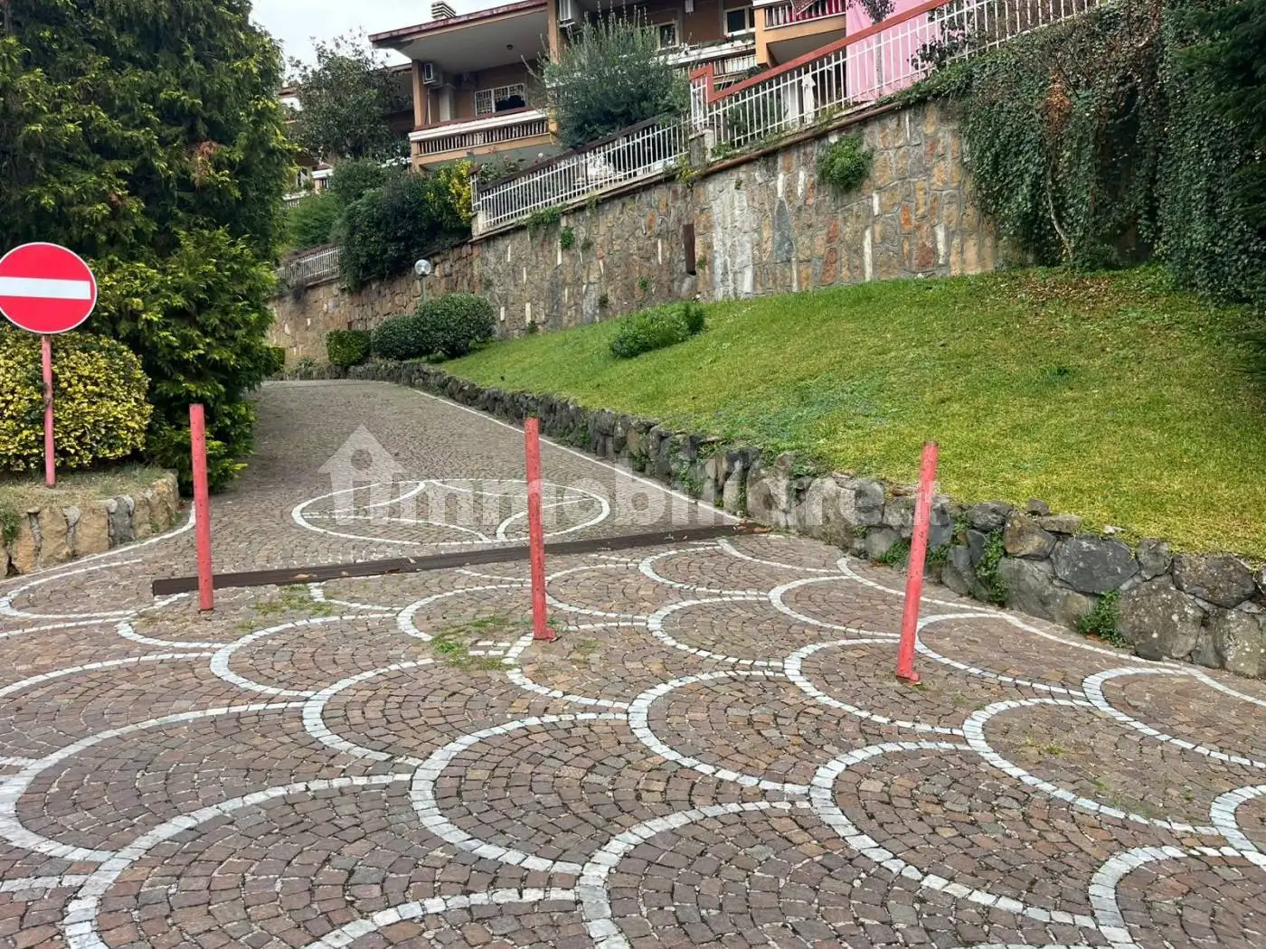 Appartamento in vendita a Grottaferrata