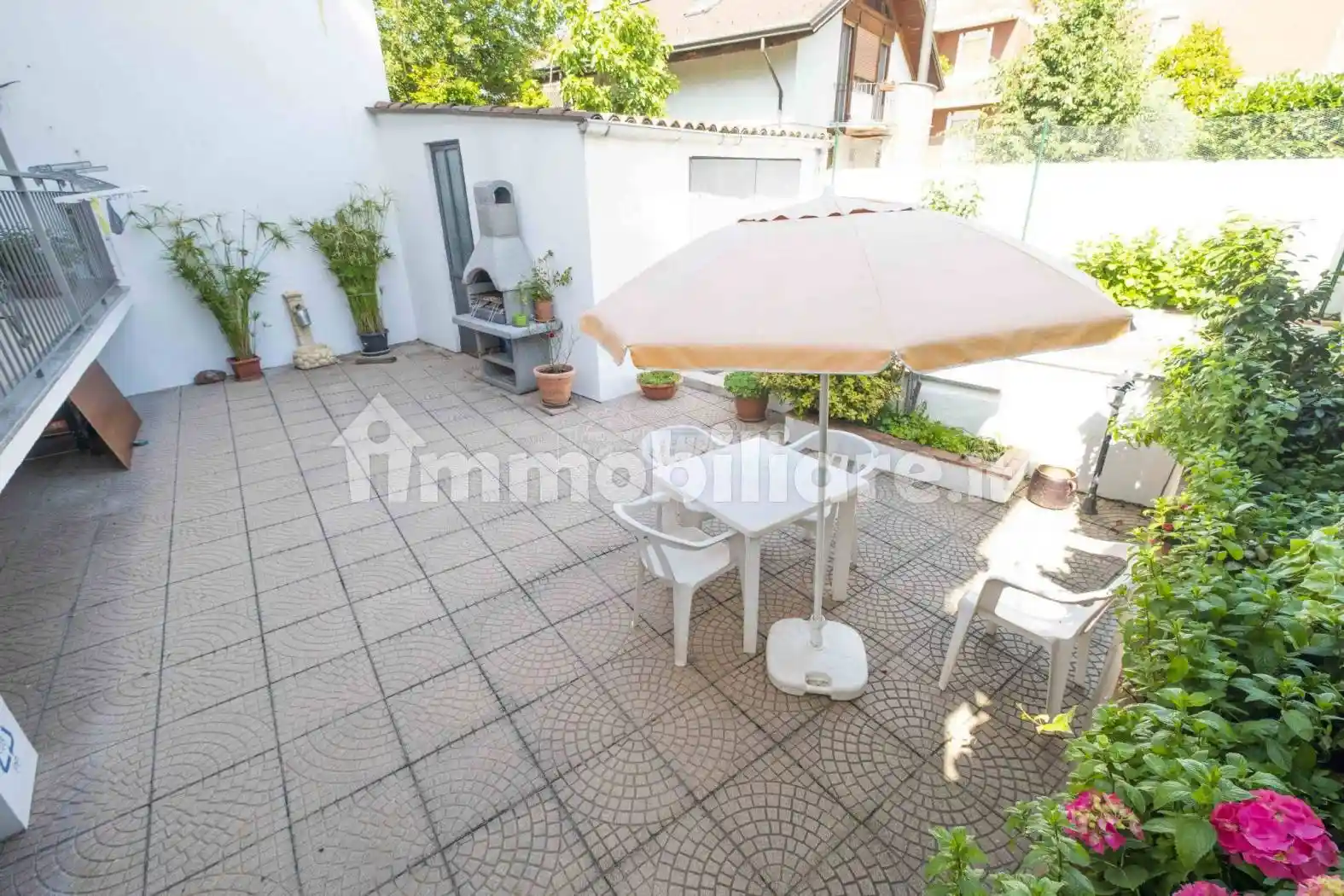 Casa indipendente in vendita a Vercelli