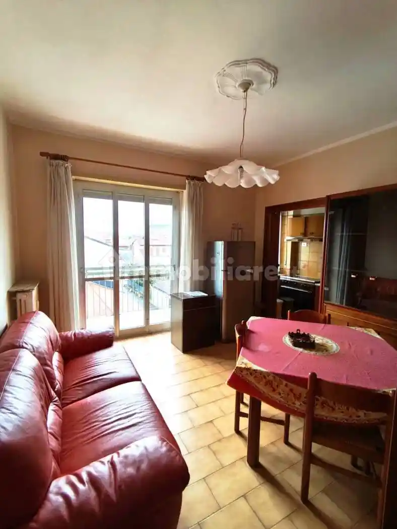 Trilocale via Ivrea, Centro, Chivasso - foto 2