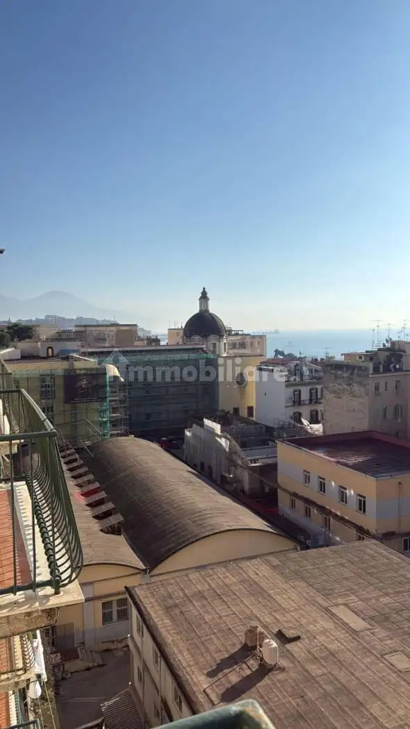 Appartamento in affitto a Napoli