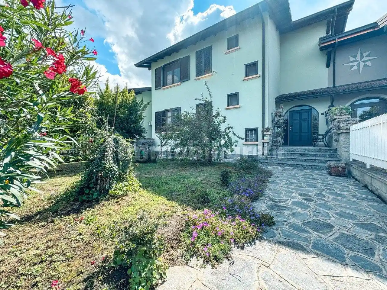 Villetta a schiera in vendita a Oleggio