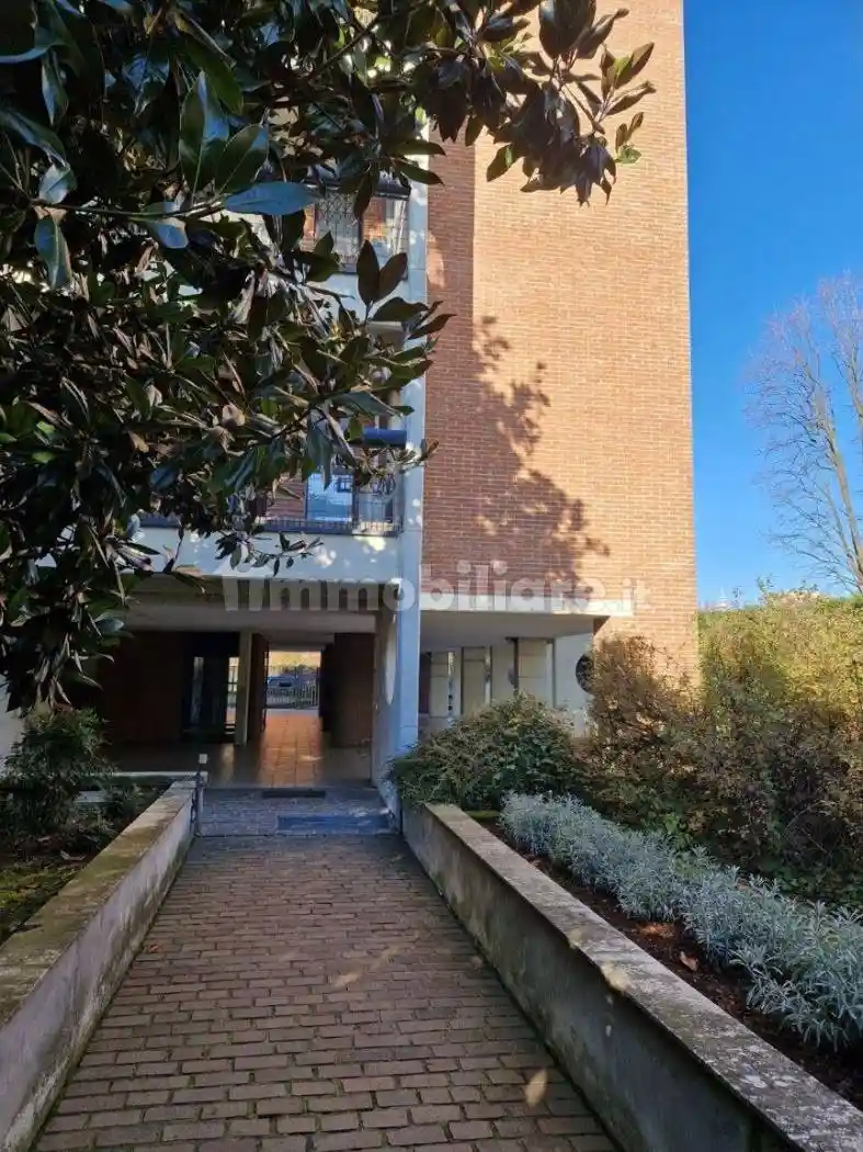 Trilocale via Gaetano Fichera 12, Gallaratese, Milano - foto 4