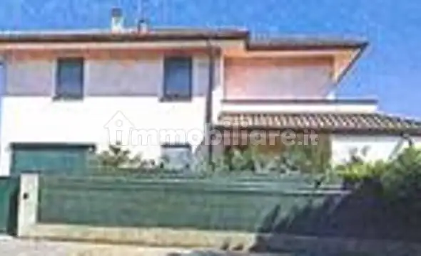 Appartamento in asta a Lusia