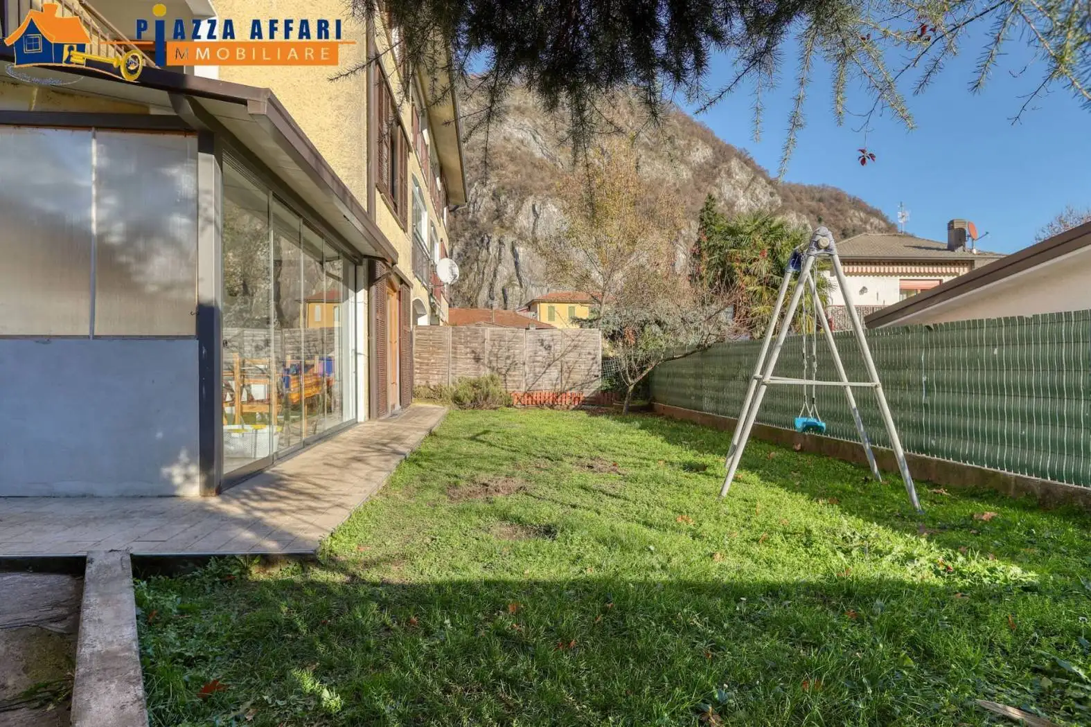 Appartamento in vendita a Lavena Ponte Tresa