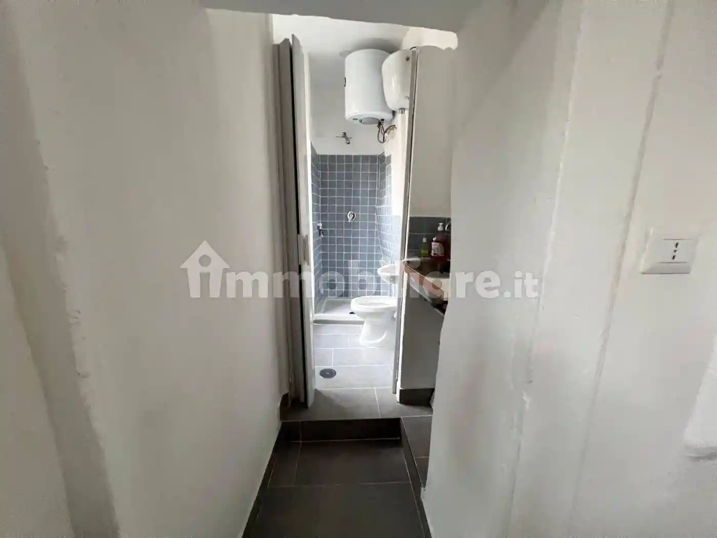 Monolocale Vico San Giovanni Maggiore, Centro Storico, Napoli - foto 2