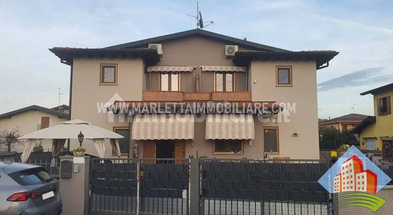 Villa in vendita a Ripalta Guerina