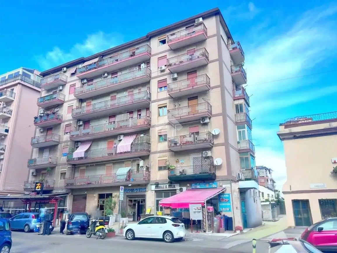 Appartamento in vendita a Palermo