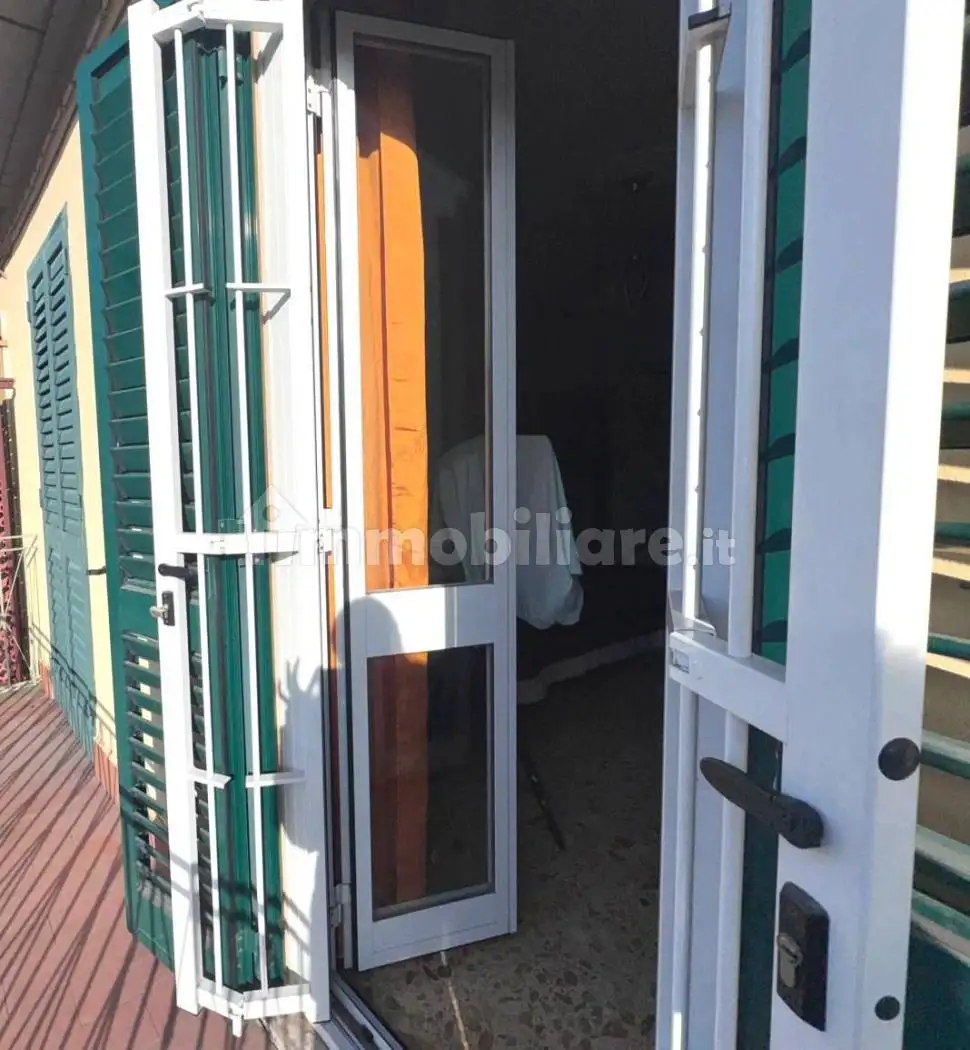 Casa indipendente in vendita a Prato