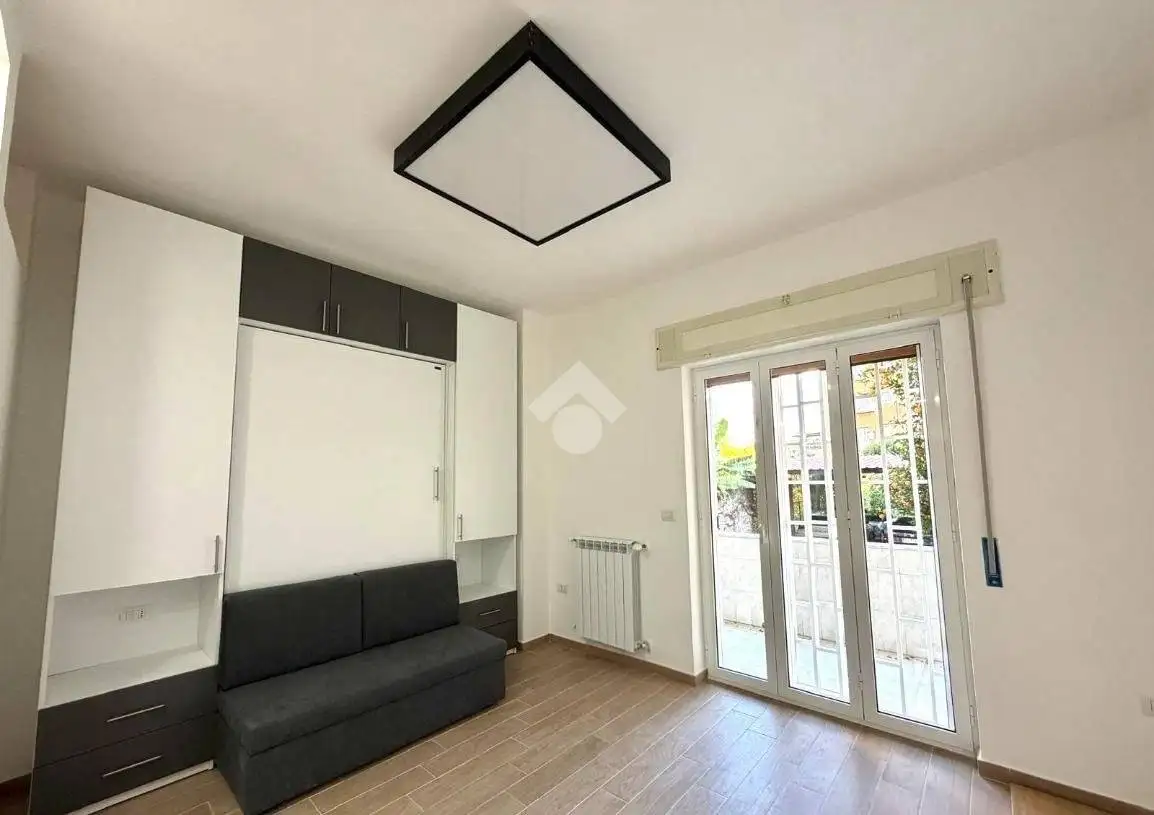 Appartamento in affitto a Napoli