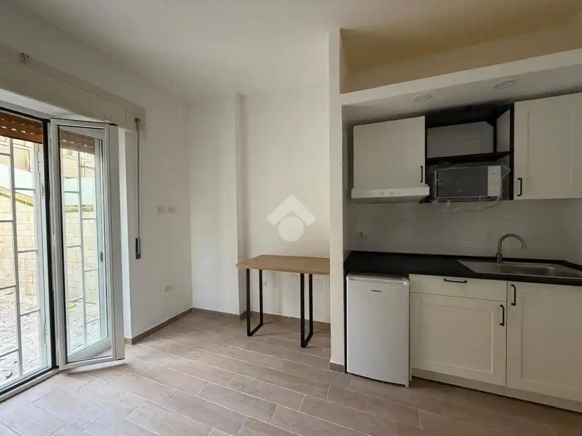 Monolocale viale Colli Aminei 16, Colli Aminei - Capodimonte, Napoli - foto 5