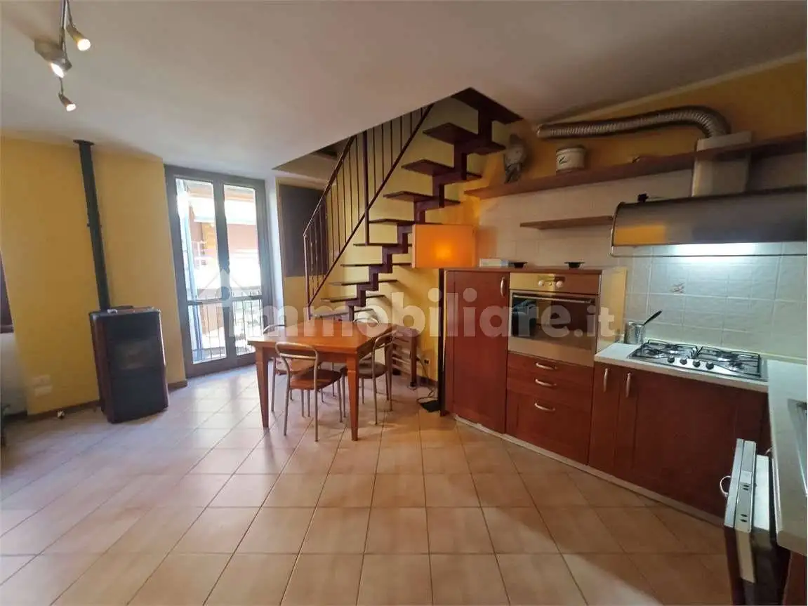 Bilocale via Vicinanza, Centro, Cremeno - foto 3