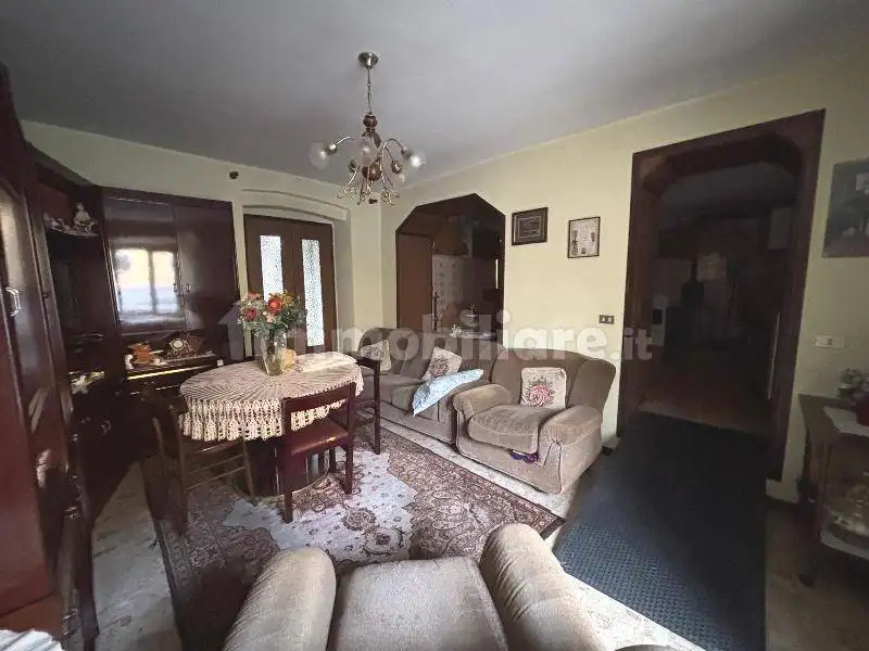 Casa indipendente in vendita a Vertova