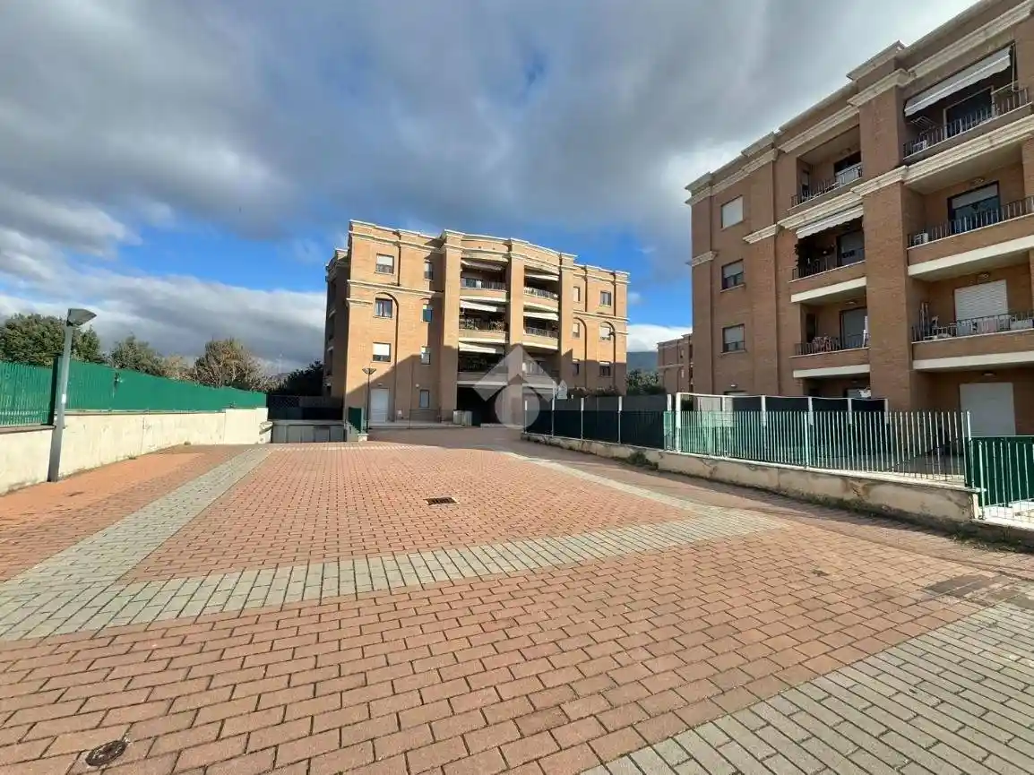 Quadrilocale via Gabriele d'Annunzio 5, Santa Maria degli Angeli, Assisi - foto 2