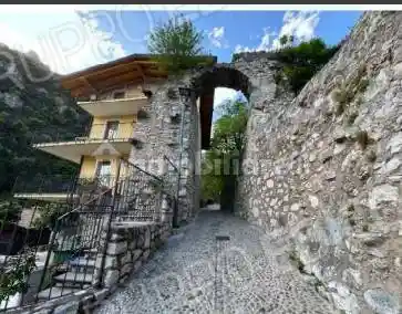 Palazzo - stabile all'asta via Milanesa,, Limone sul Garda - foto 2
