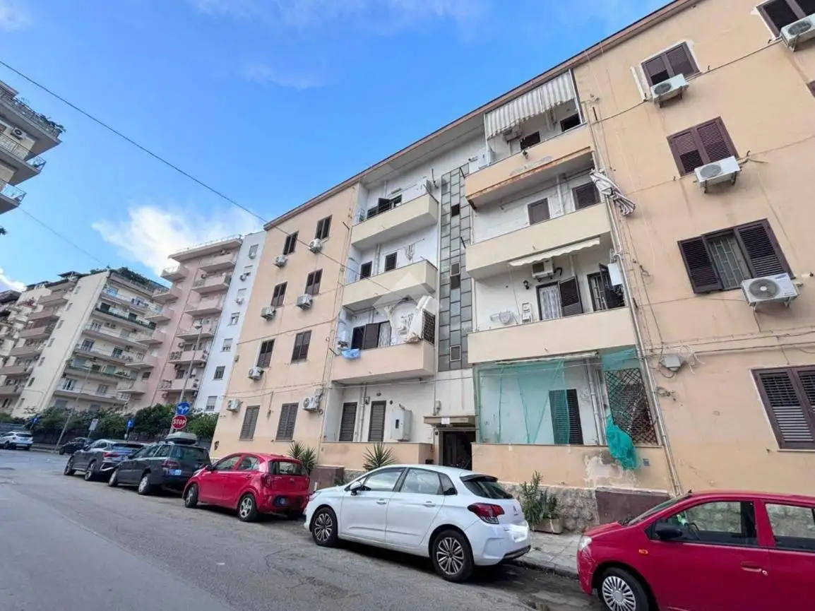 Appartamento in affitto a Palermo