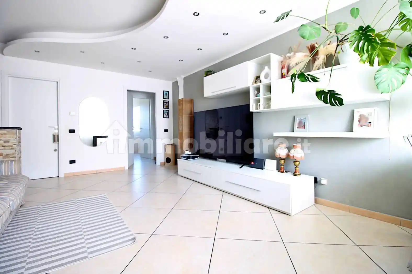 Trilocale ottimo stato, secondo piano, Lora, Como - foto 5